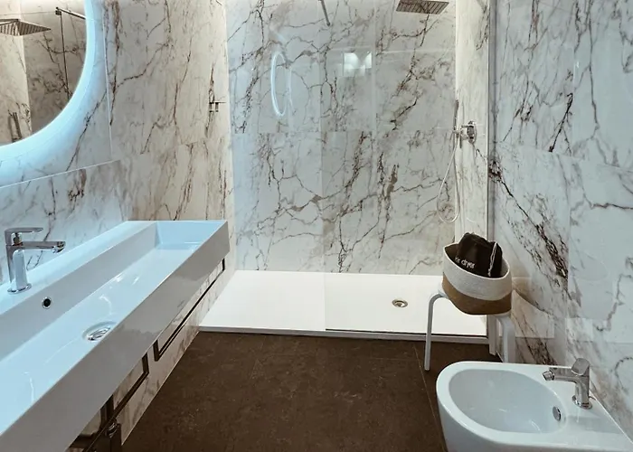 Residenza Imperiale - Trevi 4*