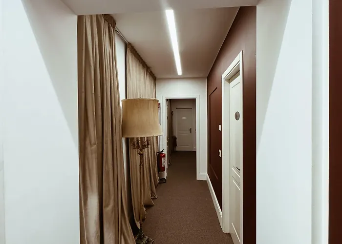 Residenza Imperiale - Trevi 4* רומא