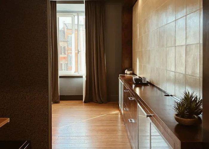 Residenza Imperiale - Trevi 4*